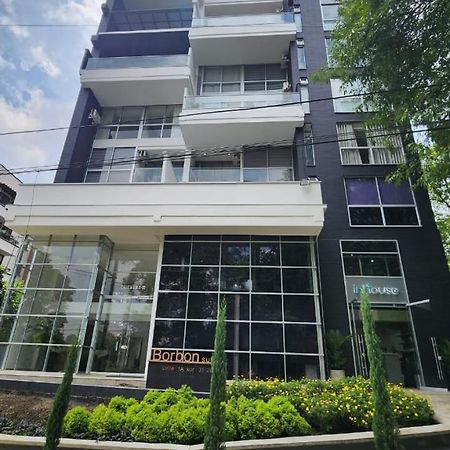 Apartamentos Borbon Suites Медельин Экстерьер фото