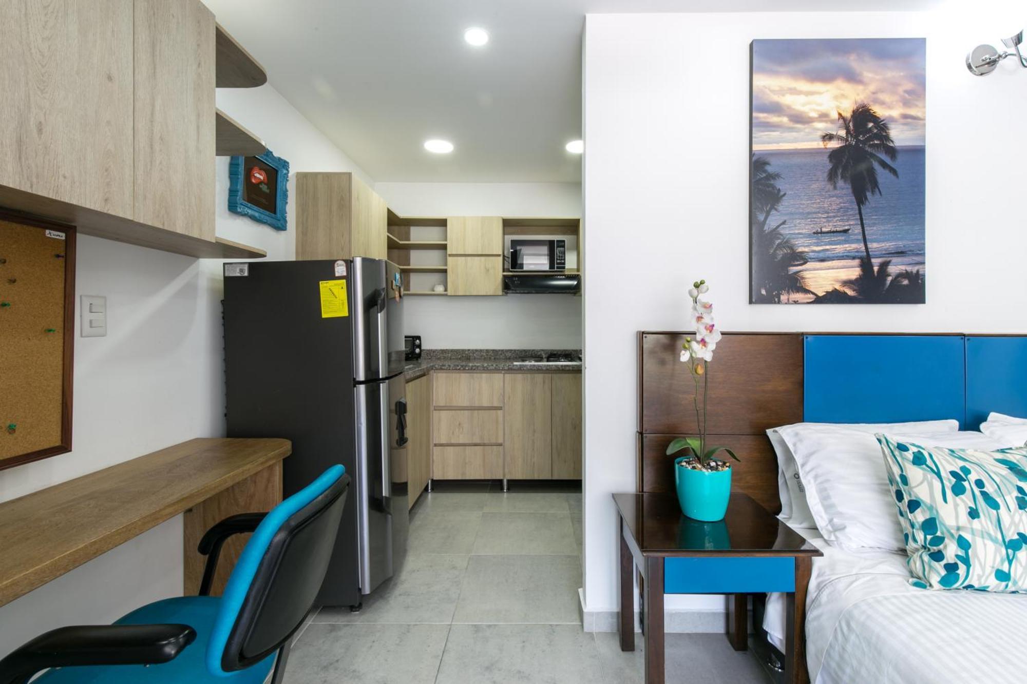 Apartamentos Borbon Suites Медельин Экстерьер фото